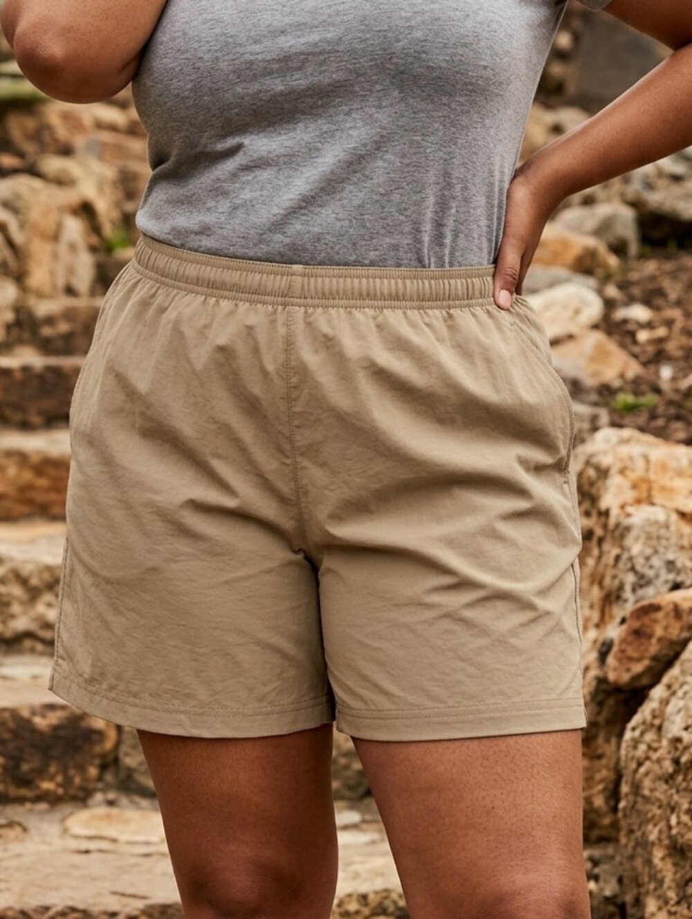 Columbia Sandy River Shorts XXL Khaki Tan UPF 30 Quick Dry Hiking 20W Outdoor